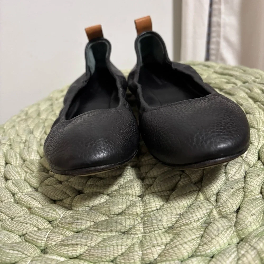 MERCEDES CASTILLO flats workwear
